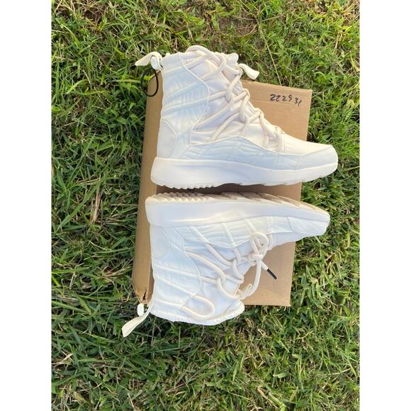 Nike Boots TANHUN Phantom High Rise Women's Shoe 6 - Picture 4 of 9